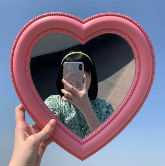 Translation missing: en.Aesthetic Heart shaped mirror