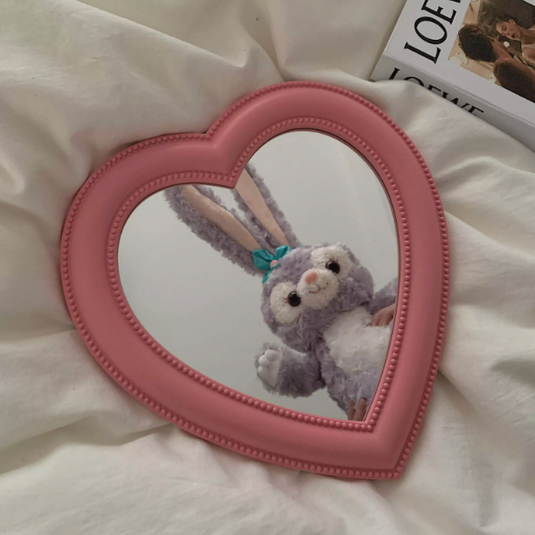 Translation missing: en.Aesthetic Heart shaped mirror