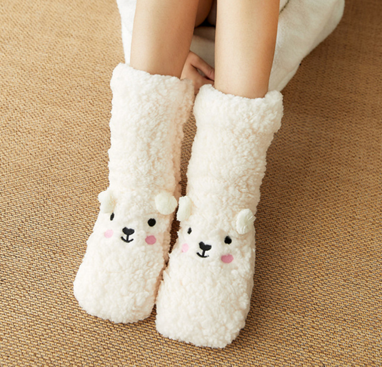 Translation missing: en.Soft Bear Embroidery Fluffy Socks
