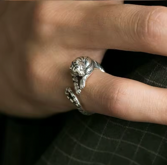 Translation missing: en.ADJUSTABLE TIGER RING