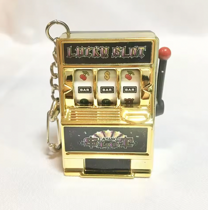 SLOTS MACHINE KEYCHAIN