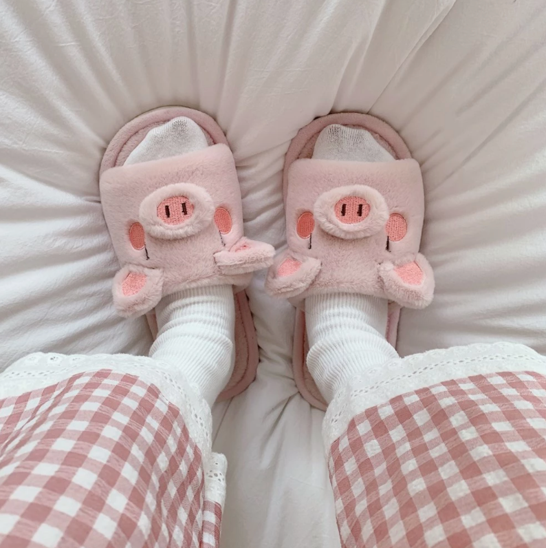 13 Different Styles Fluffy Slippers - BEST SELLER