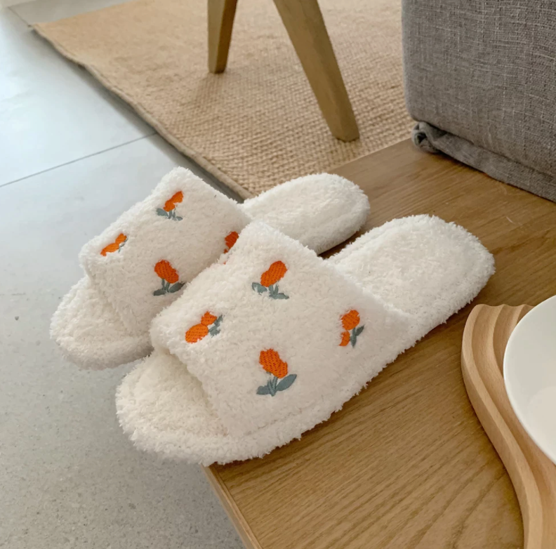 13 Different Styles Fluffy Slippers - BEST SELLER