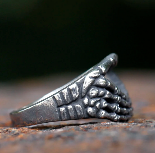 Translation missing: en.Goth Skull Love Silver Ring
