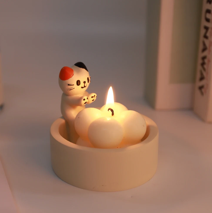Adorable Cat Candle Holder