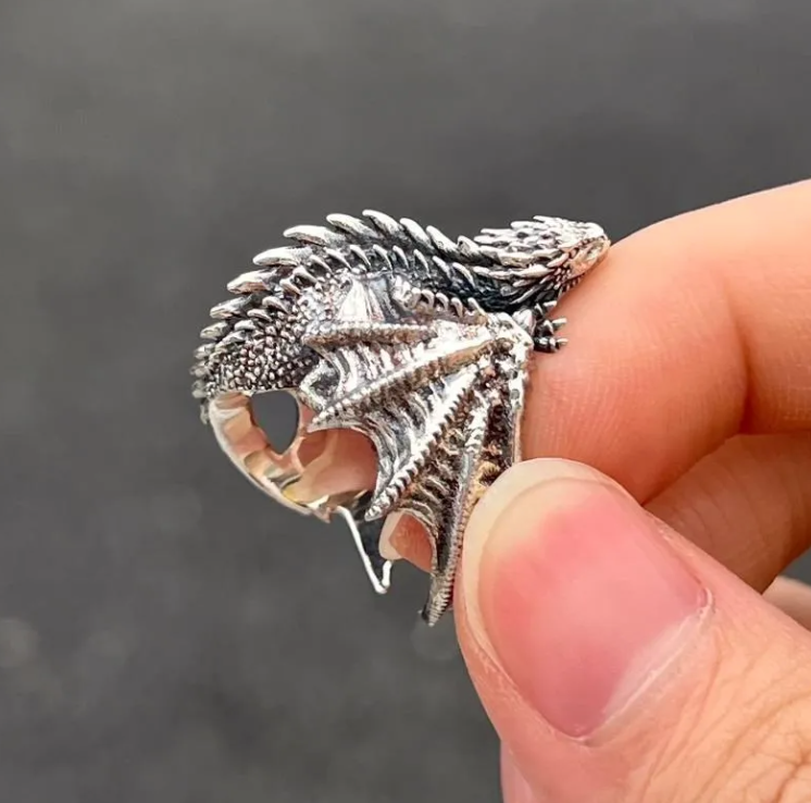 Adjustable Dragon Ring
