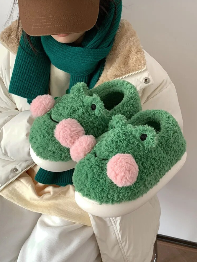 Fuzzy Froggy Slippers - Kawaii Frog Winter Warm Slippers