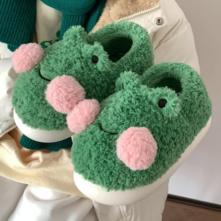 Fuzzy Froggy Slippers - Kawaii Frog Winter Warm Slippers